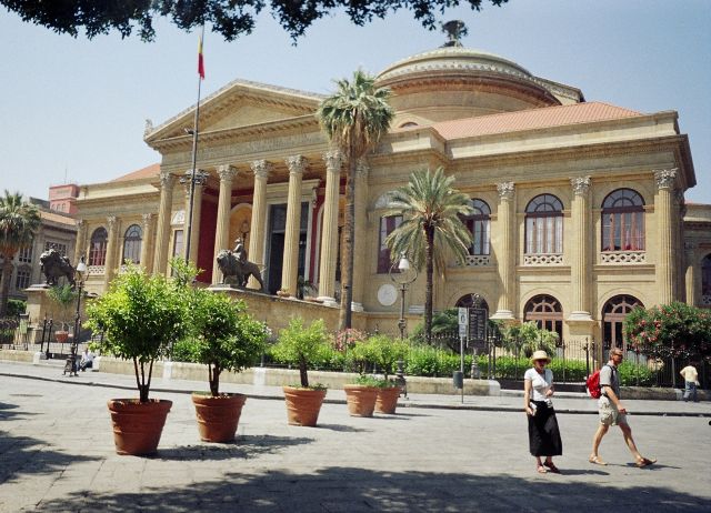 Teatteriaukio. Palermo, Italia.